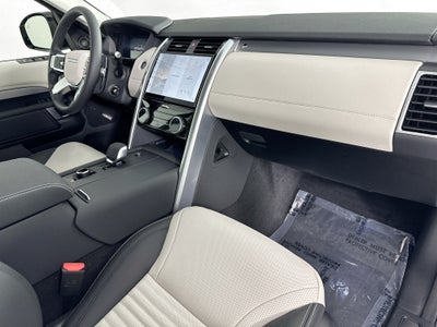 2026 Land Rover Discovery Dynamic SE