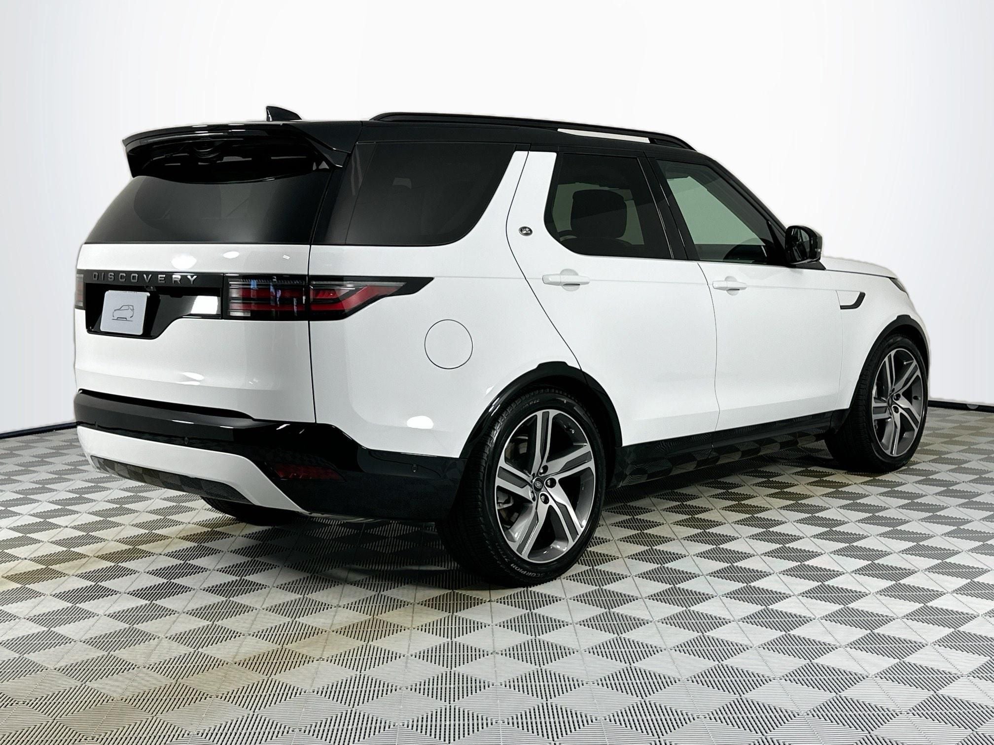 2026 Land Rover Discovery Dynamic SE