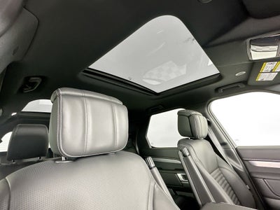 2026 Land Rover Discovery Dynamic SE