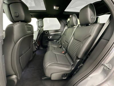 2026 Land Rover Discovery Dynamic SE