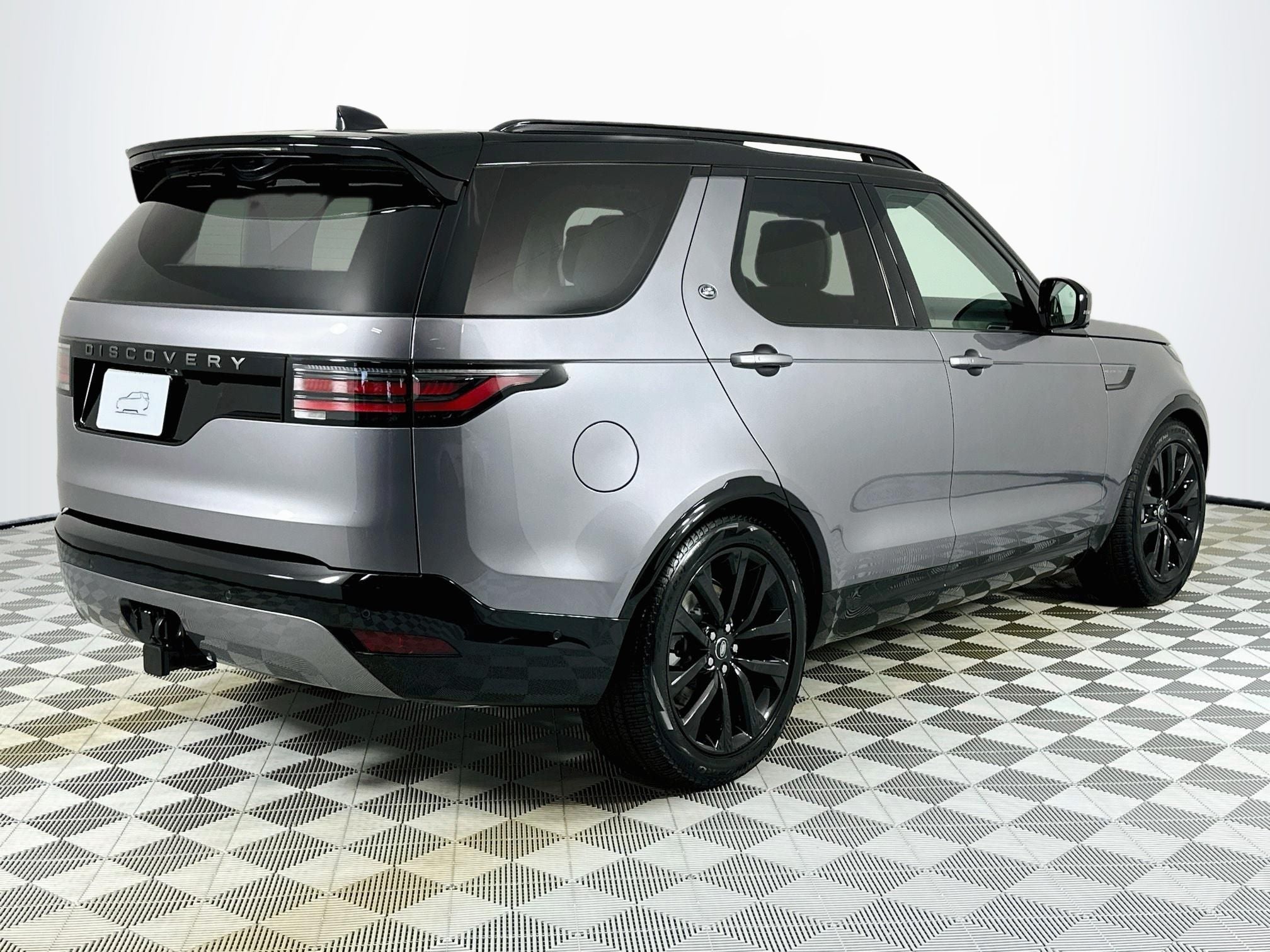 2026 Land Rover Discovery Dynamic SE