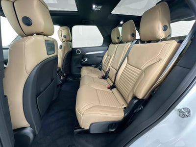 2026 Land Rover Discovery Dynamic SE