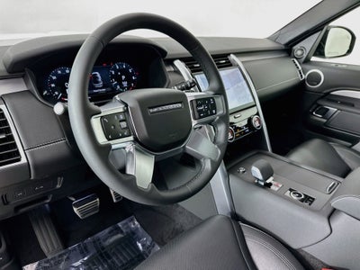 2026 Land Rover Discovery Dynamic SE