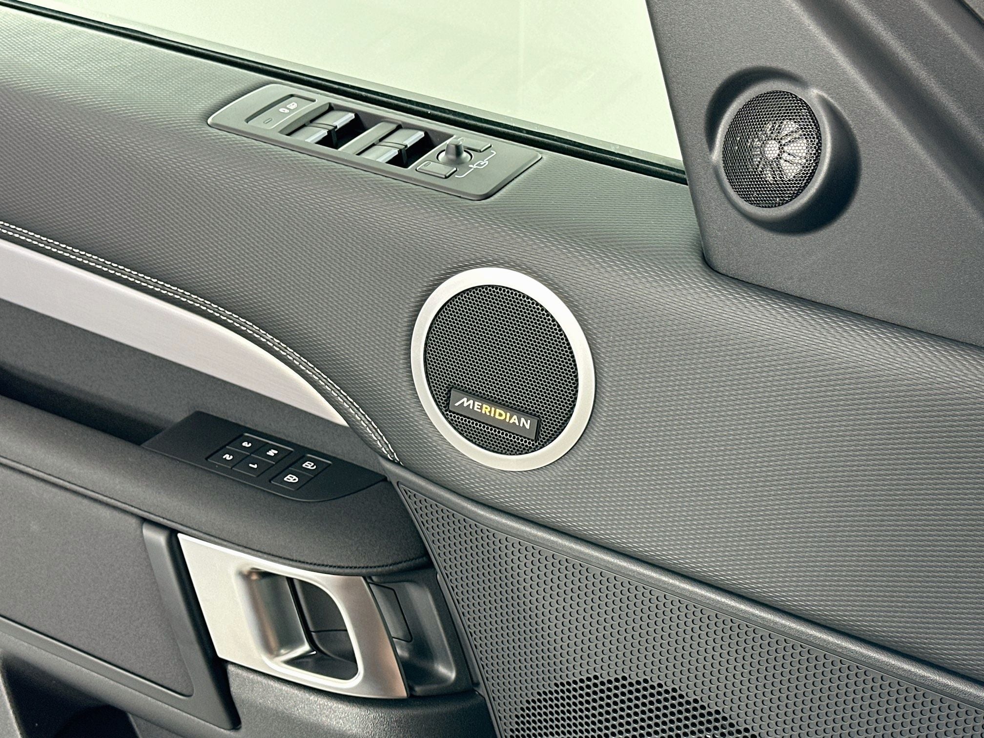 2026 Land Rover Discovery Dynamic SE