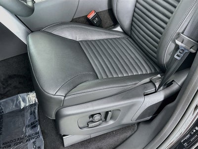 2026 Land Rover Discovery Dynamic SE