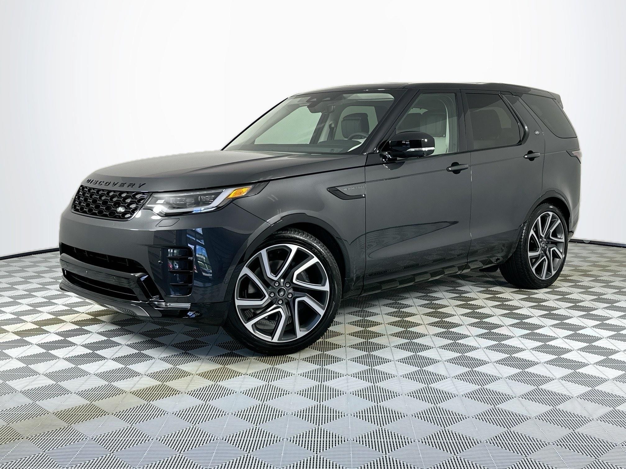 2025 Land Rover Discovery Dynamic SE