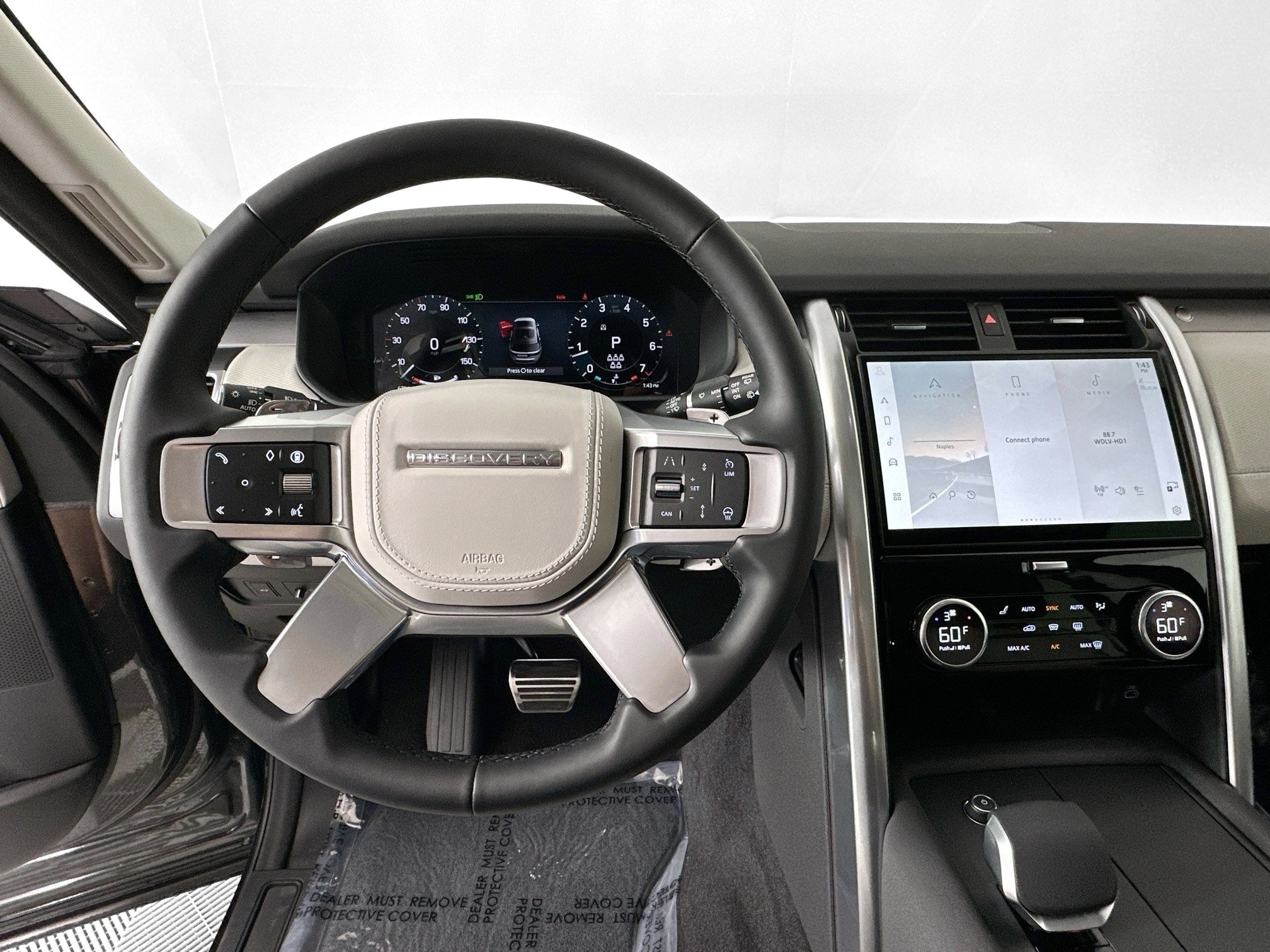 2025 Land Rover Discovery Dynamic SE