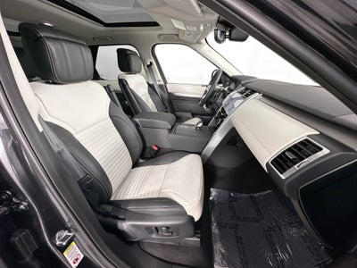 2025 Land Rover Discovery Dynamic SE