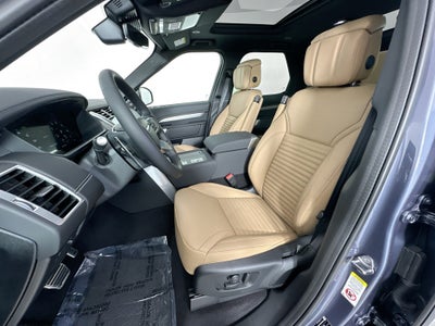 2025 Land Rover Discovery Dynamic SE