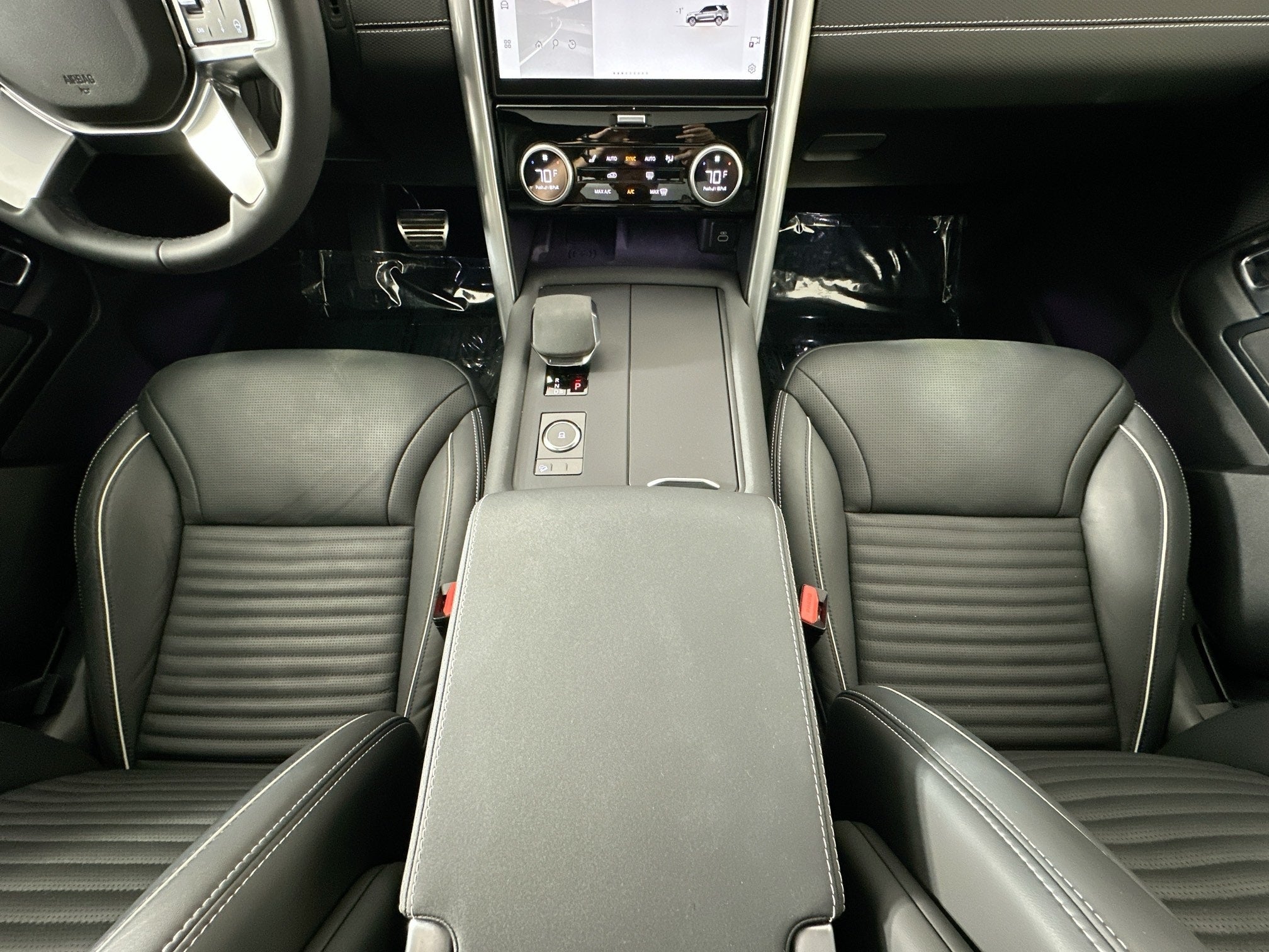 2024 Land Rover Discovery Dynamic SE