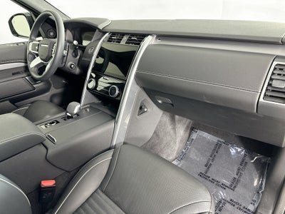 2024 Land Rover Discovery Dynamic SE