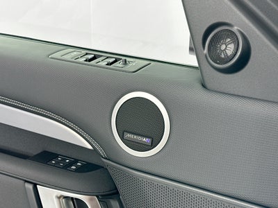 2025 Land Rover Discovery Dynamic SE