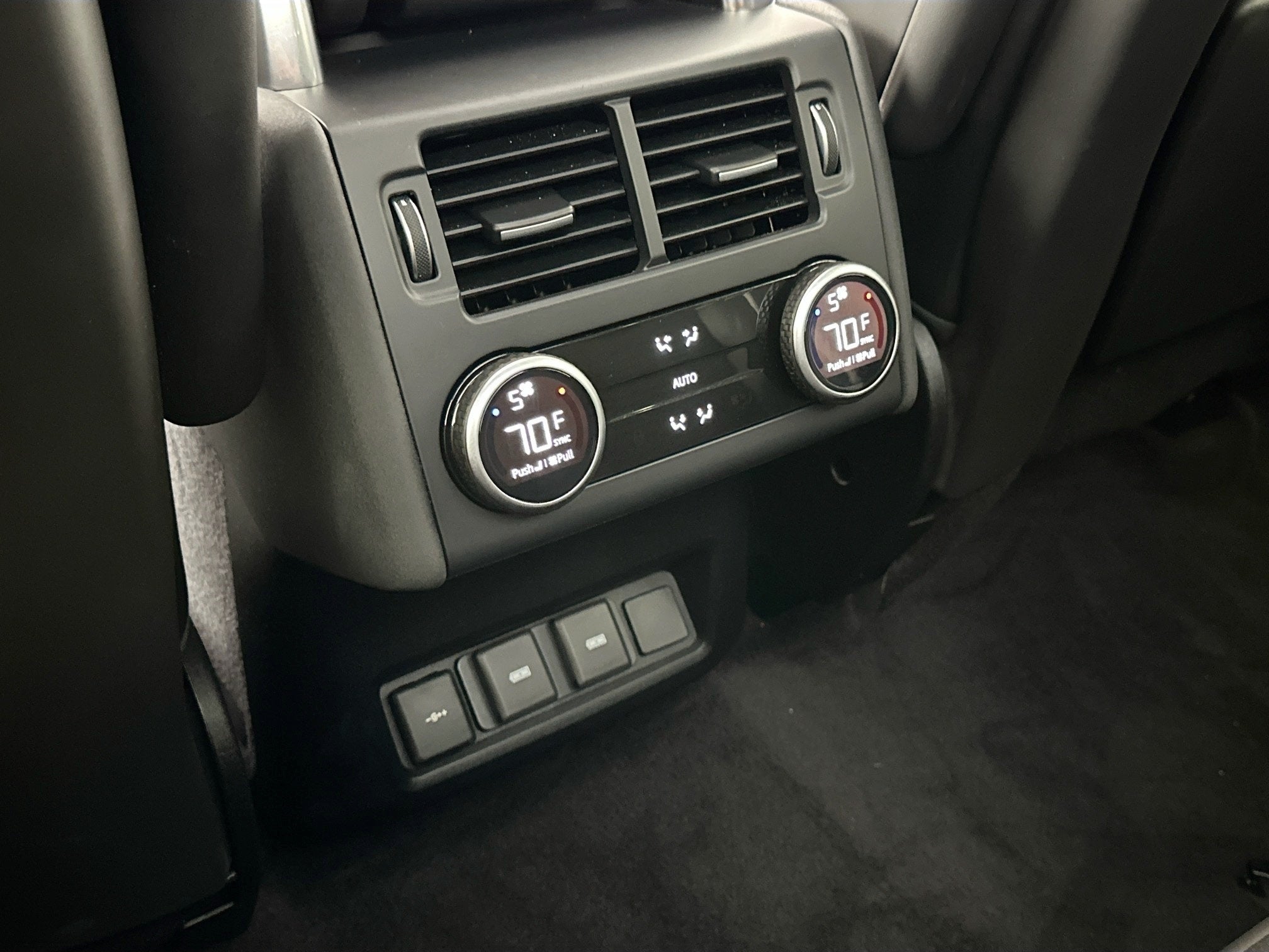 2023 Land Rover Discovery HSE R-Dynamic