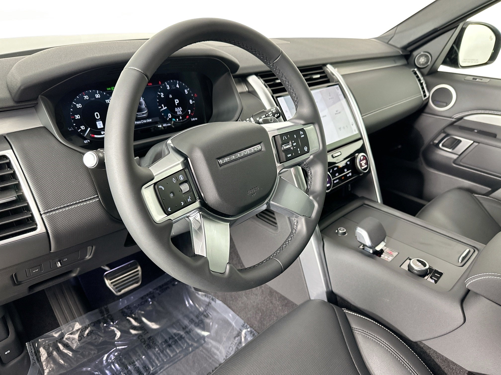 2026 Land Rover Discovery Base