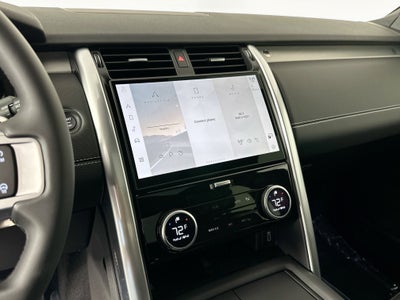 2026 Land Rover Discovery Base