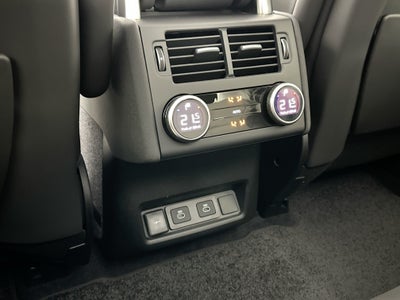 2025 Land Rover Discovery Metropolitan Edition