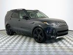 2025 Land Rover Discovery Metropolitan Edition