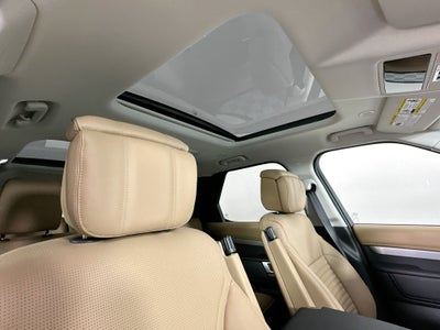 2026 Land Rover Discovery Base