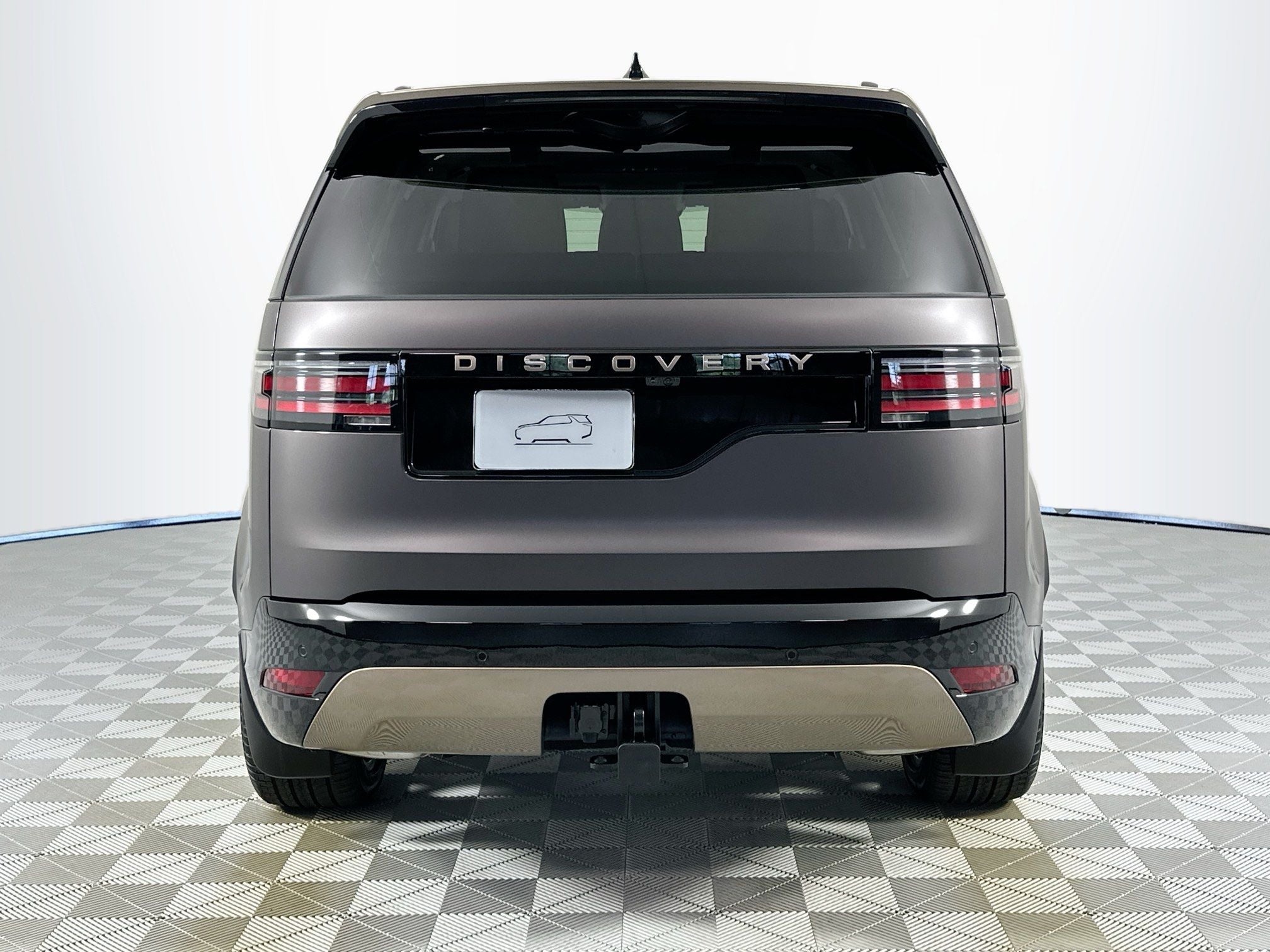 2026 Land Rover Discovery Base