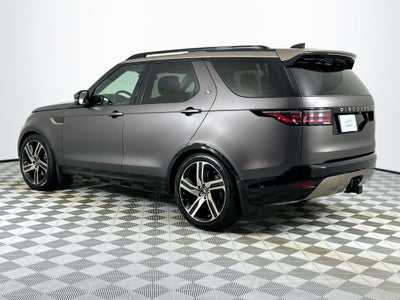2026 Land Rover Discovery Base