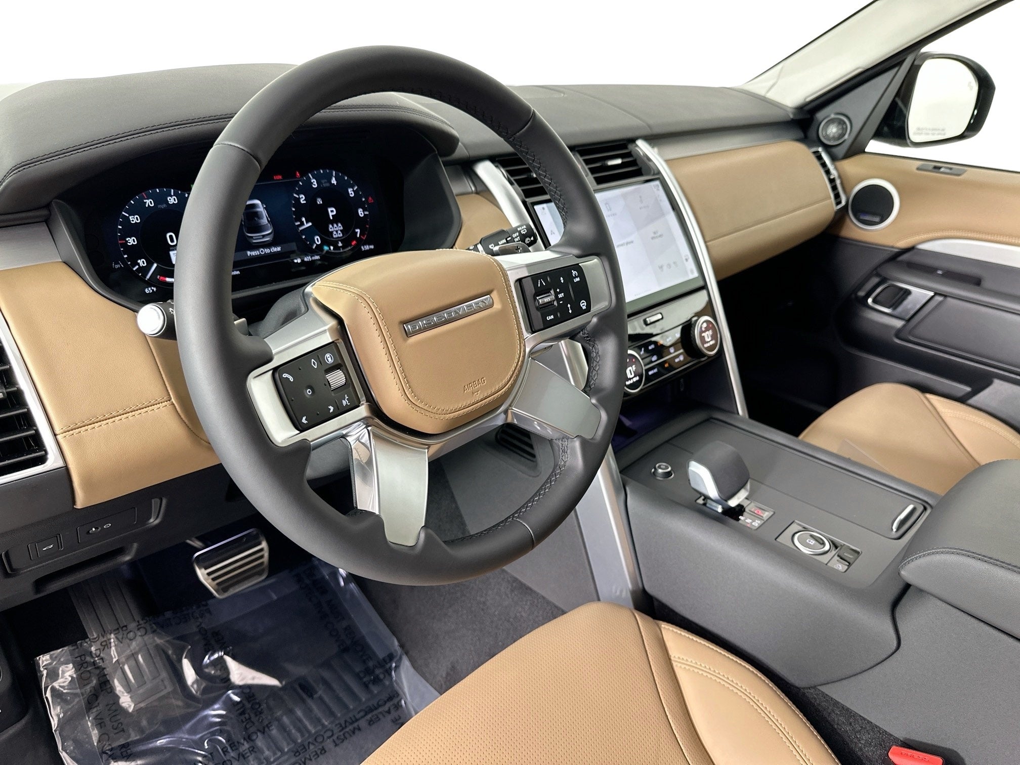 2026 Land Rover Discovery Base