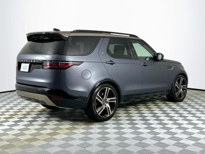 2026 Land Rover Discovery Base