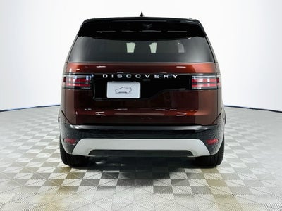2026 Land Rover Discovery Base