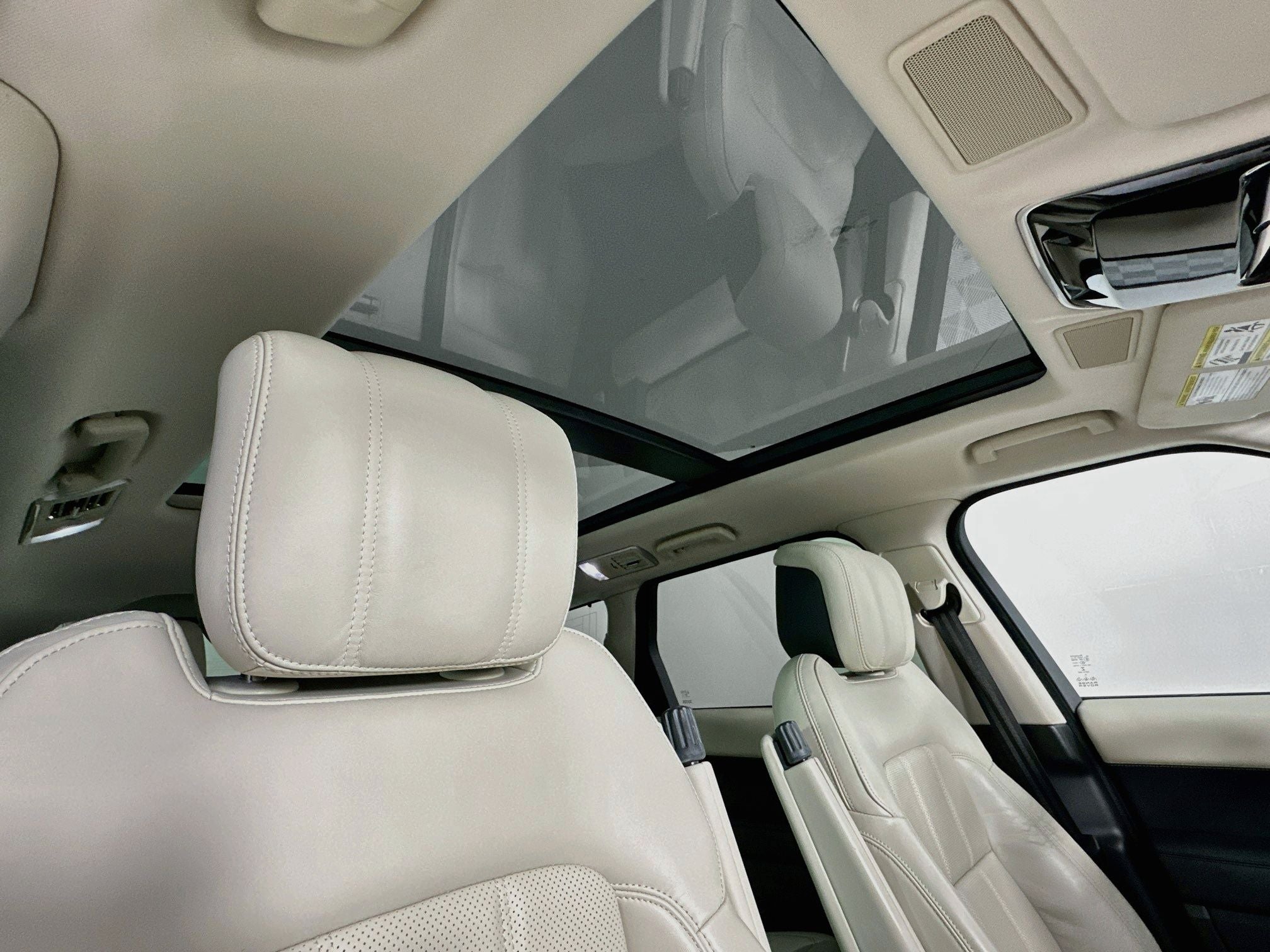 2021 Land Rover Range Rover Sport HSE Silver Edition
