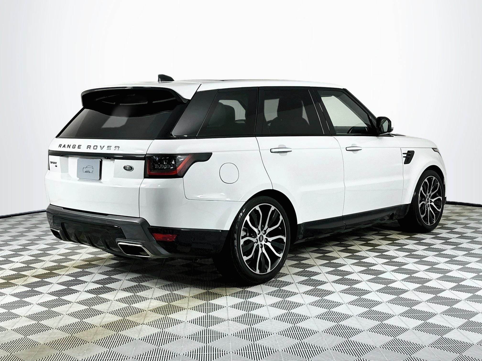 2021 Land Rover Range Rover Sport HSE Silver Edition