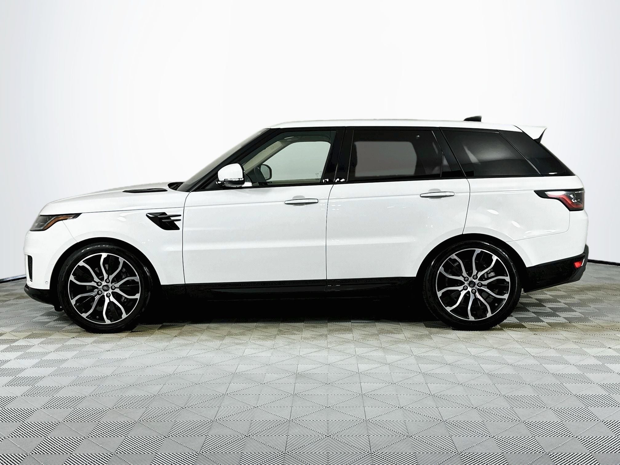2021 Land Rover Range Rover Sport HSE Silver Edition