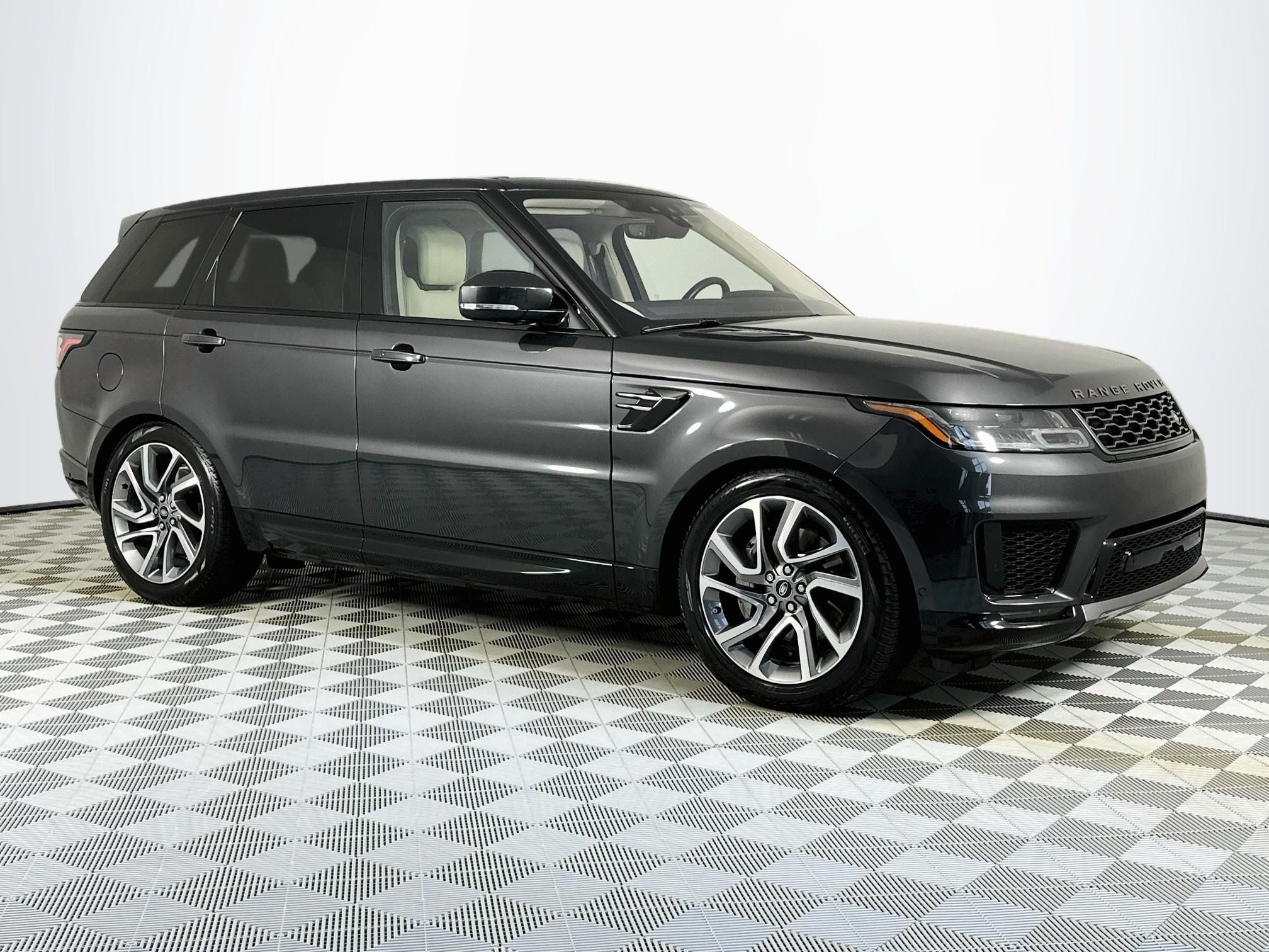 2021 Land Rover Range Rover Sport HSE Silver Edition