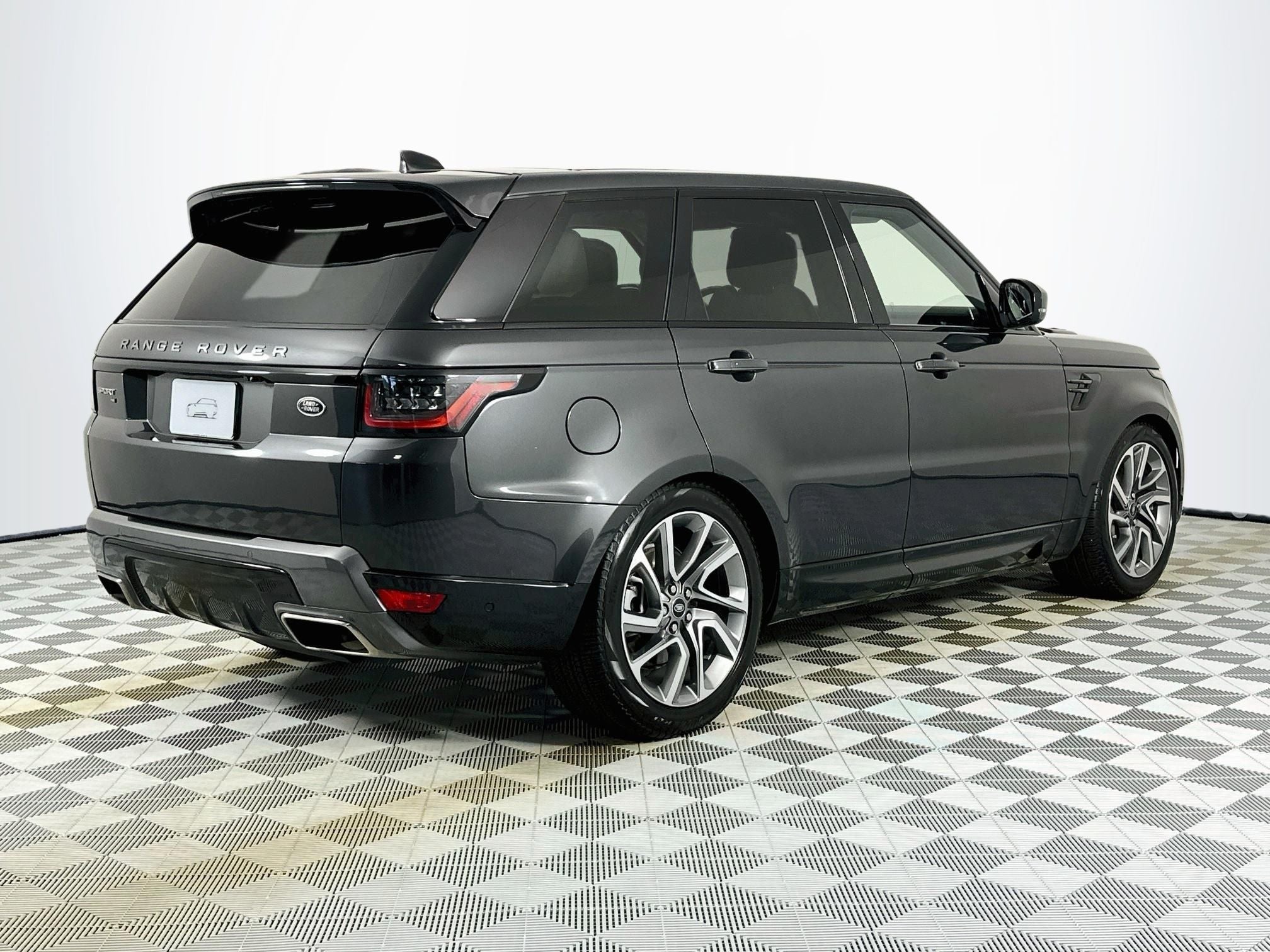 2021 Land Rover Range Rover Sport HSE Silver Edition