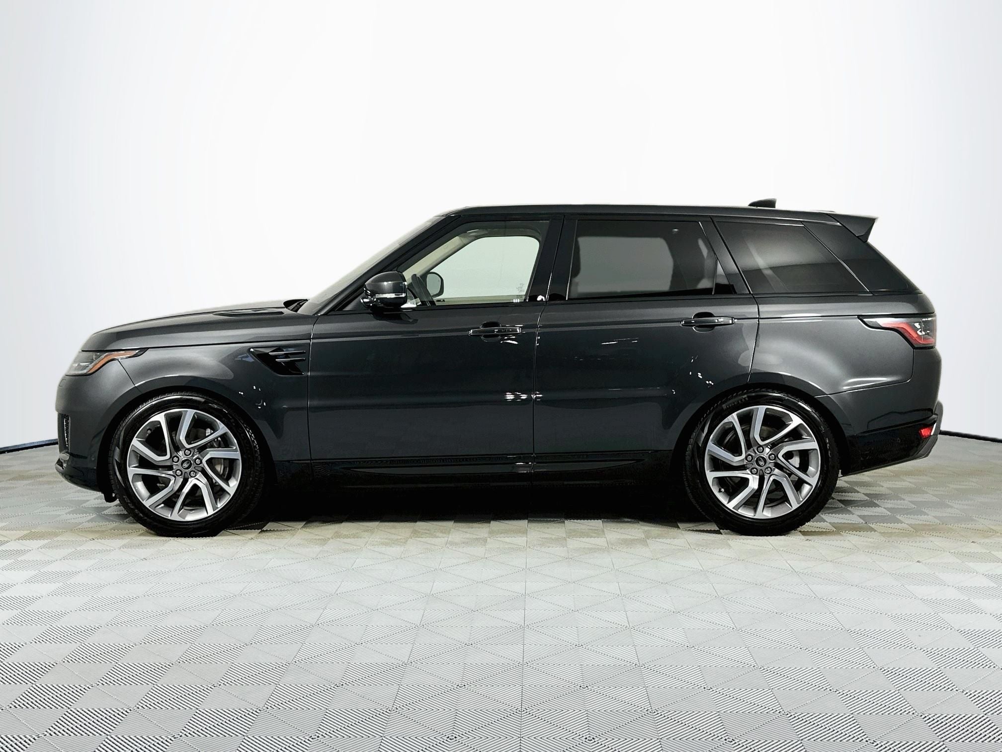 2021 Land Rover Range Rover Sport HSE Silver Edition