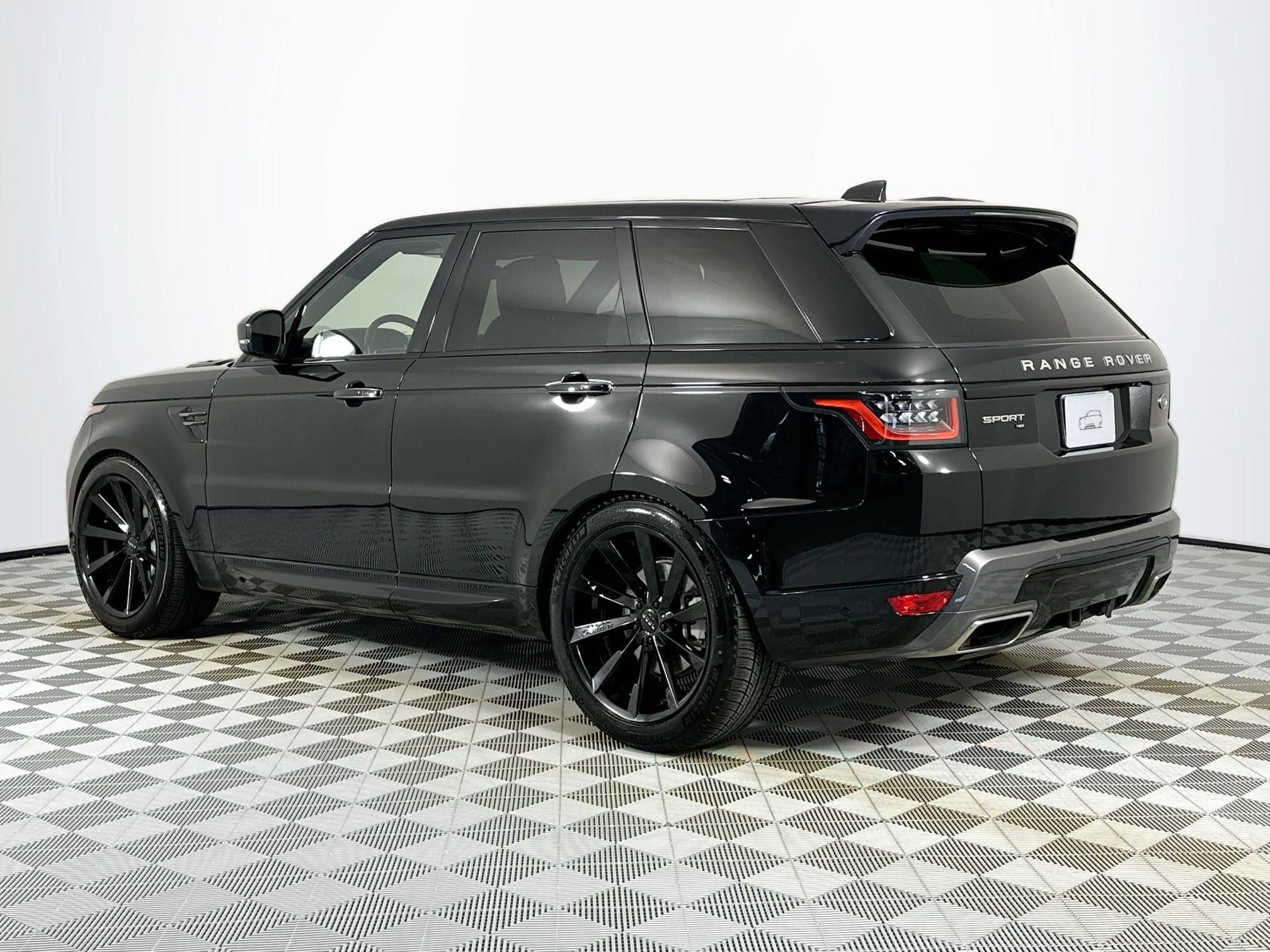 2021 Land Rover Range Rover Sport HSE Silver Edition
