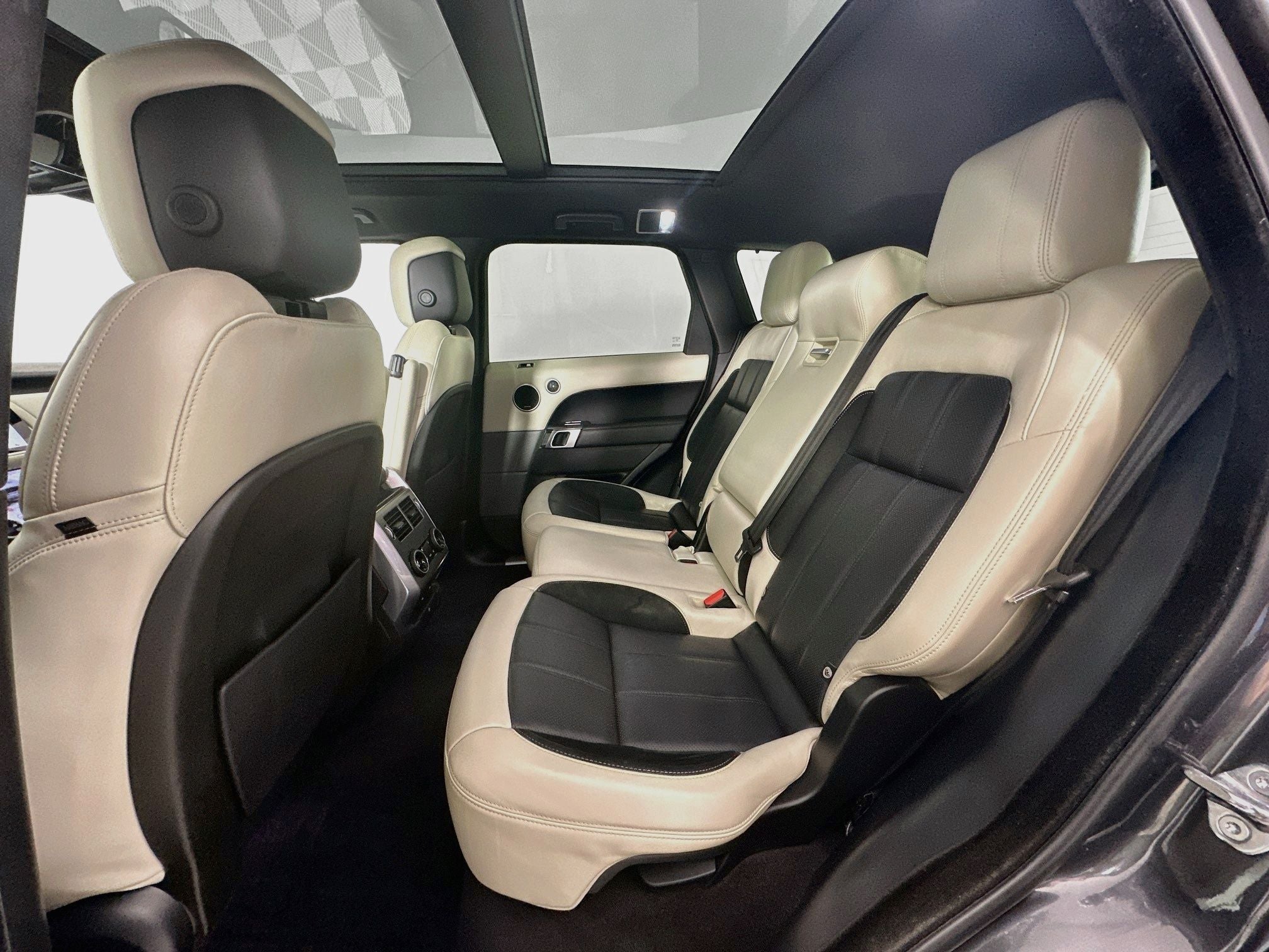 2020 Land Rover Range Rover Sport HST
