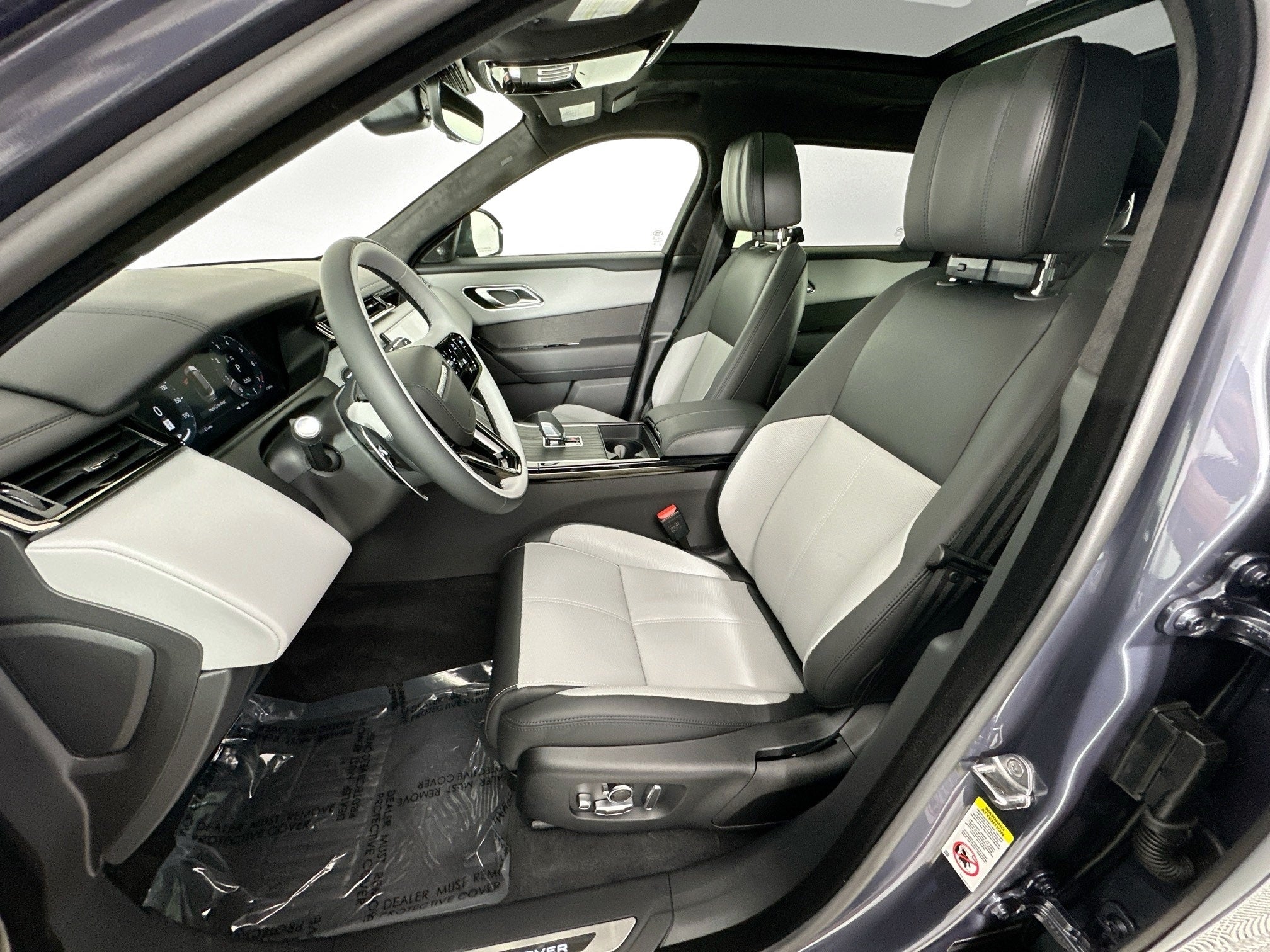 2026 Land Rover Range Rover Velar Autobiography