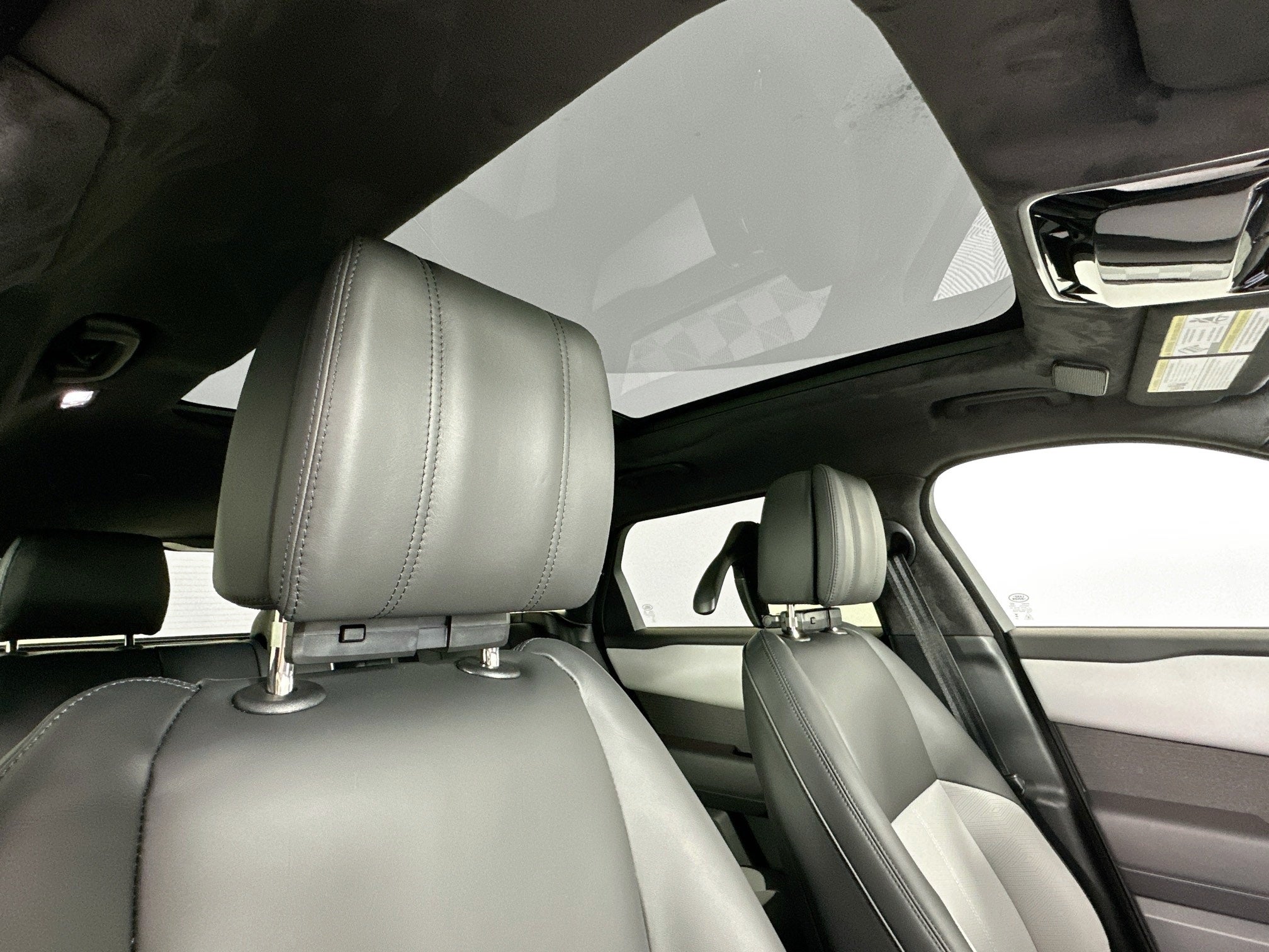 2026 Land Rover Range Rover Velar Autobiography