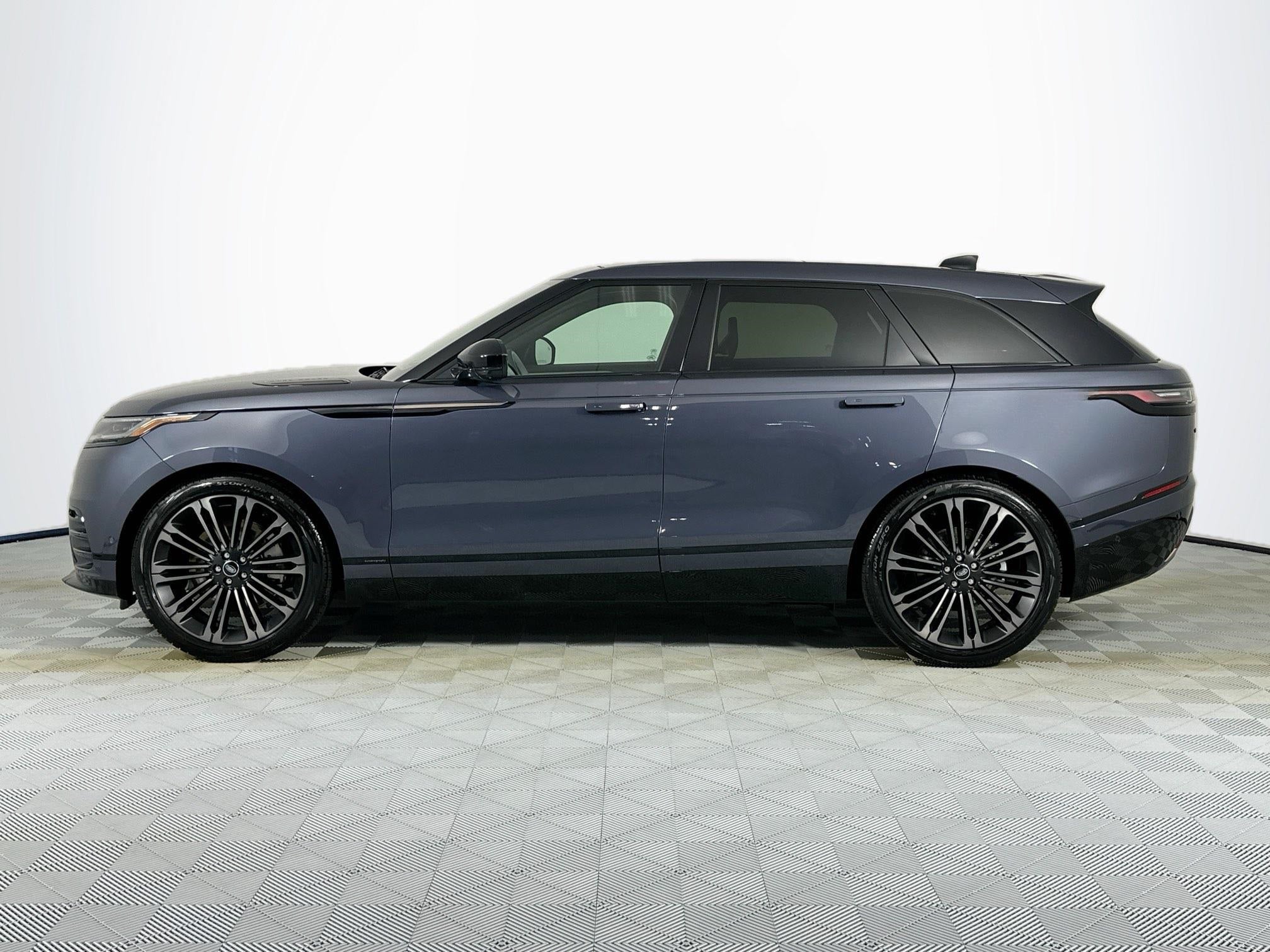 2026 Land Rover Range Rover Velar Autobiography