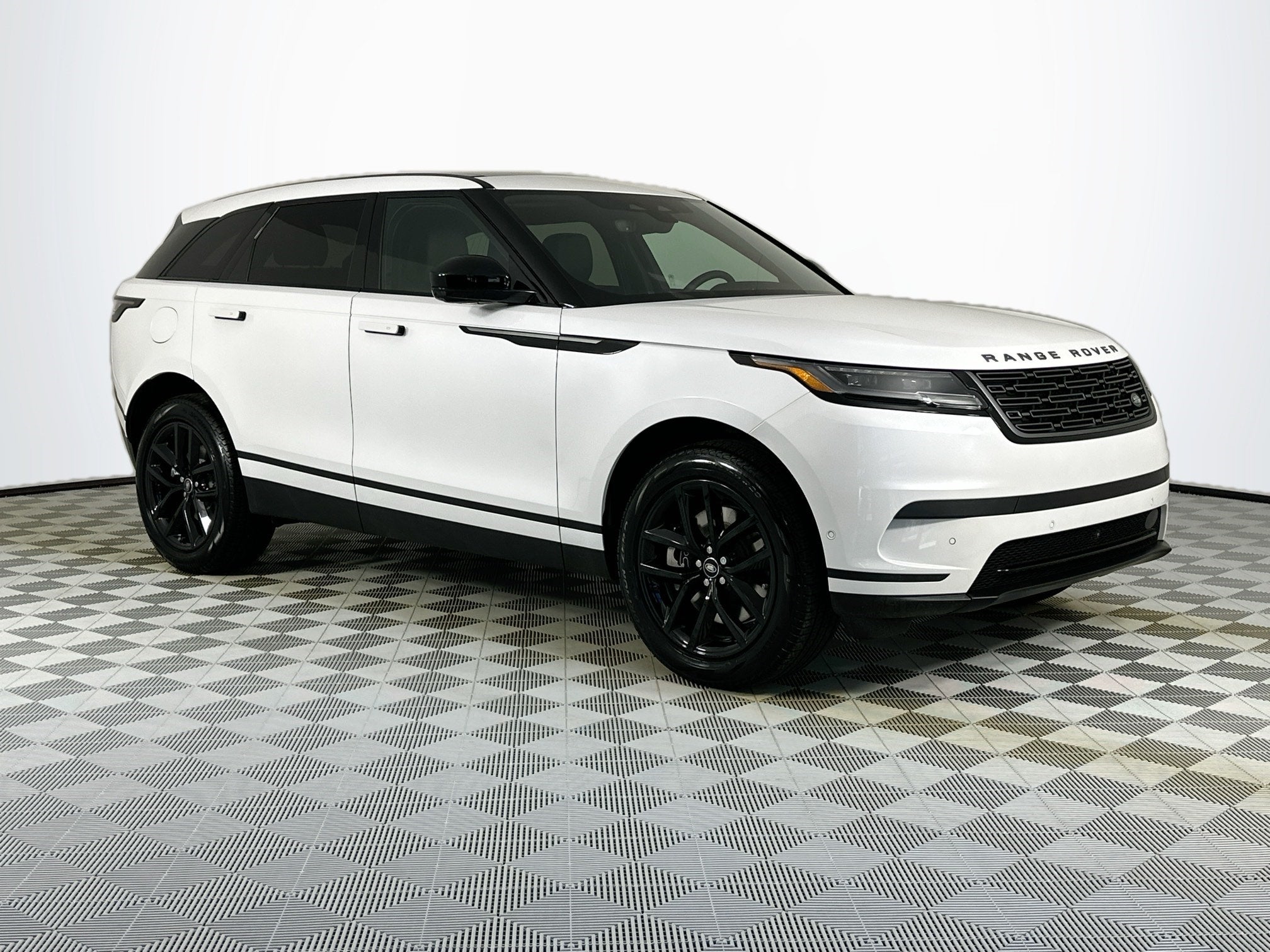2026 Land Rover Range Rover Velar S