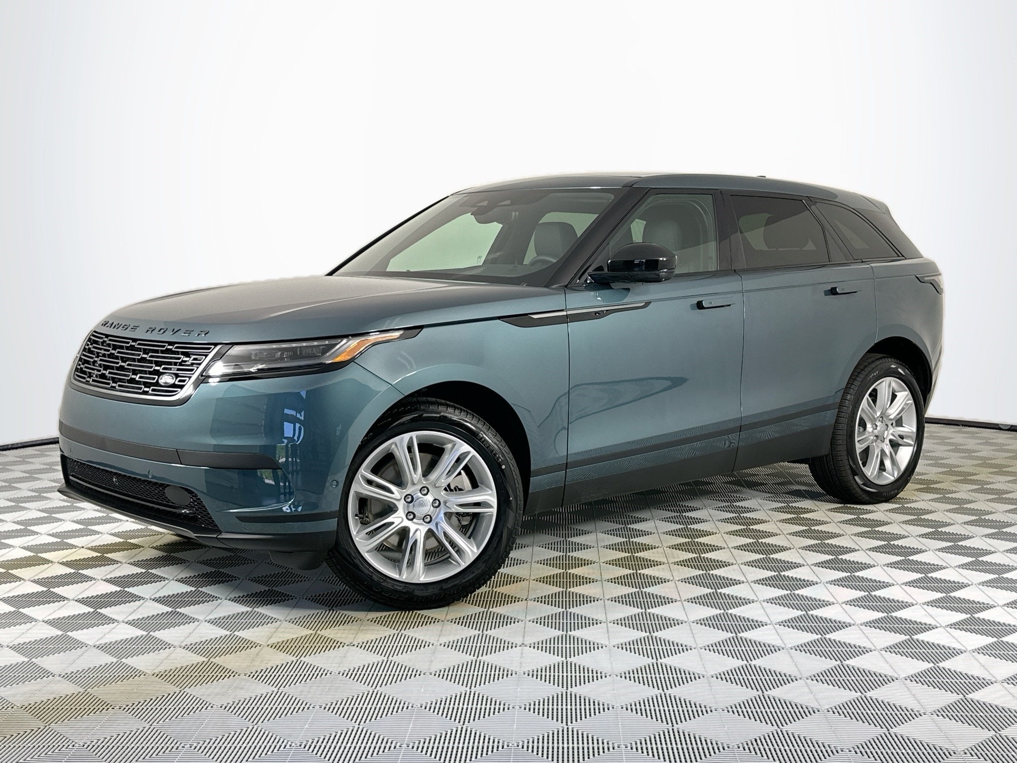 2026 Land Rover Range Rover Velar S