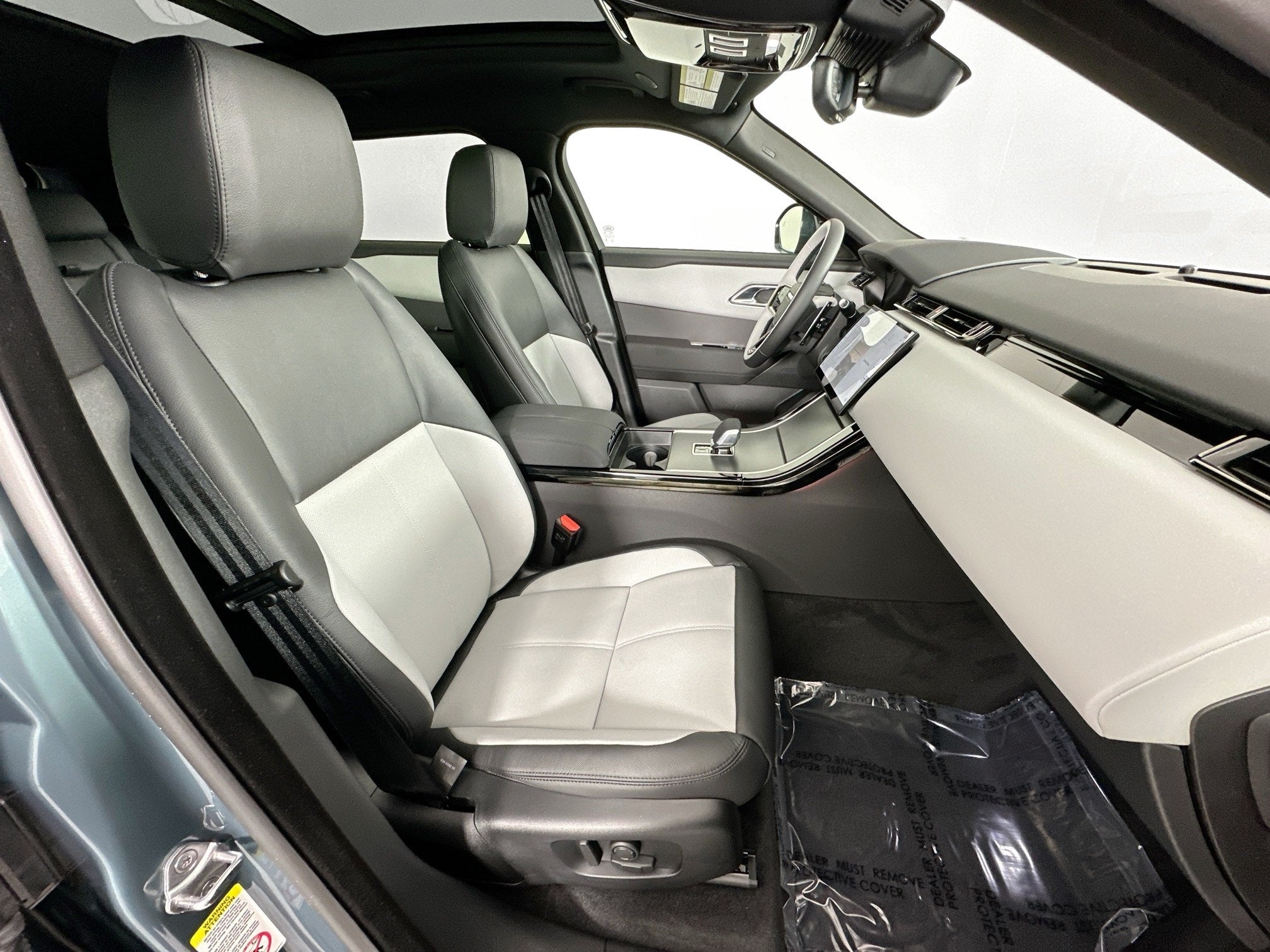 2026 Land Rover Range Rover Velar S