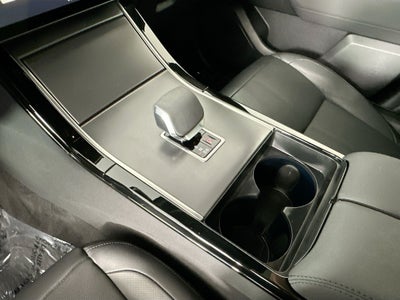 2024 Land Rover Range Rover Velar Dynamic SE