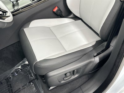 2026 Land Rover Range Rover Velar Dynamic SE