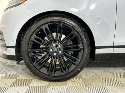 2026 Land Rover Range Rover Velar Dynamic SE