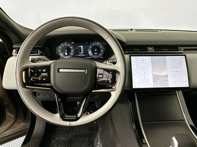 2026 Land Rover Range Rover Velar Dynamic SE
