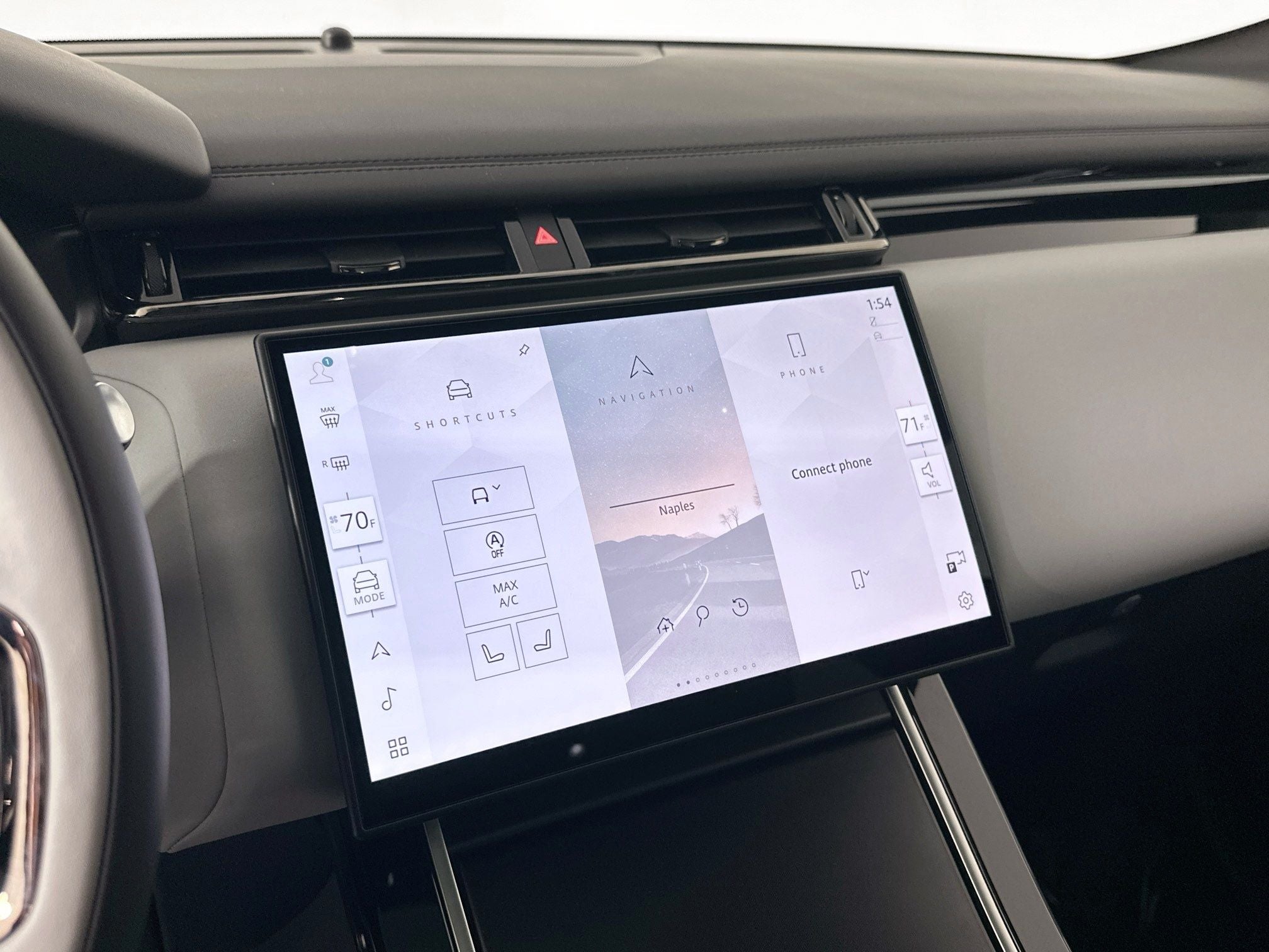 2026 Land Rover Range Rover Velar Dynamic SE