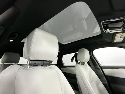 2026 Land Rover Range Rover Velar Dynamic SE