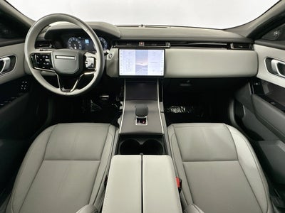 2026 Land Rover Range Rover Velar Dynamic SE