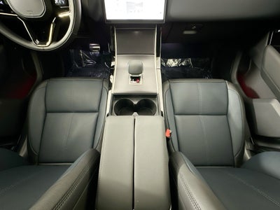 2026 Land Rover Range Rover Velar Dynamic SE