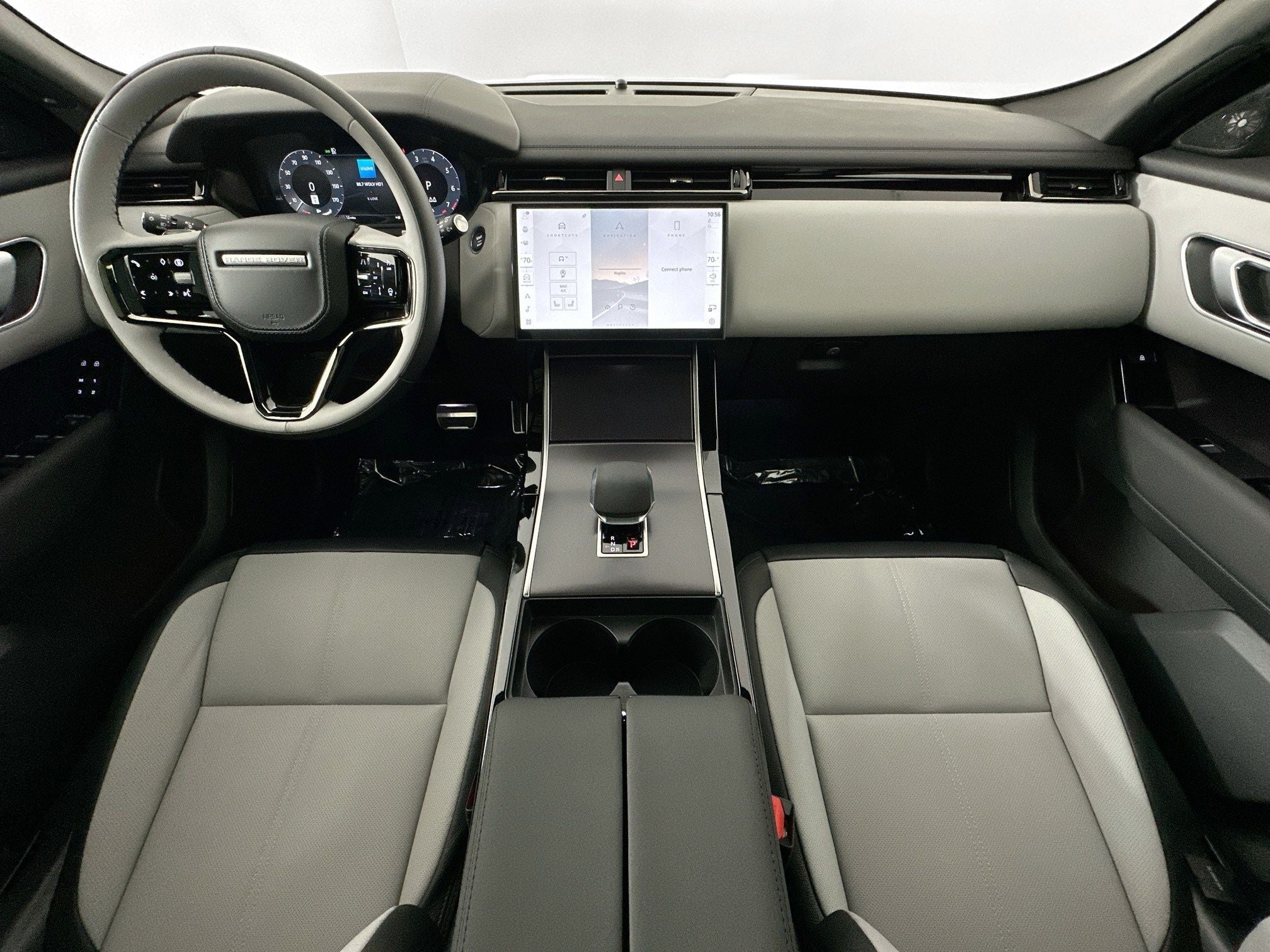 2026 Land Rover Range Rover Velar Dynamic SE